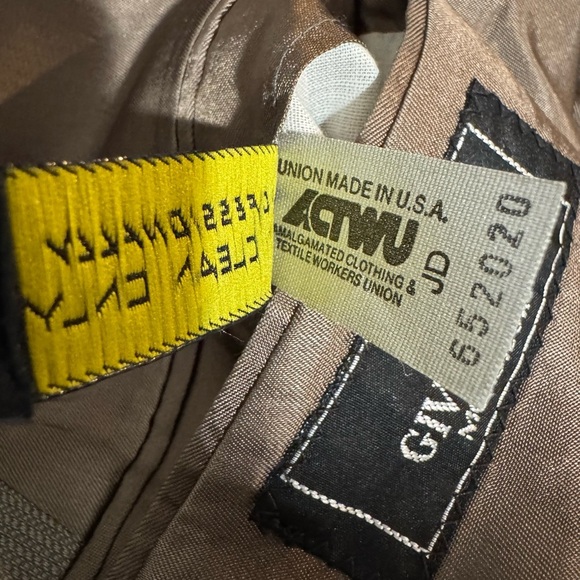 Givenchy Monsieur Vintage Sport Coat Blazer Suit Jacket Tan Size 42/44 USA - Picture 8 of 9